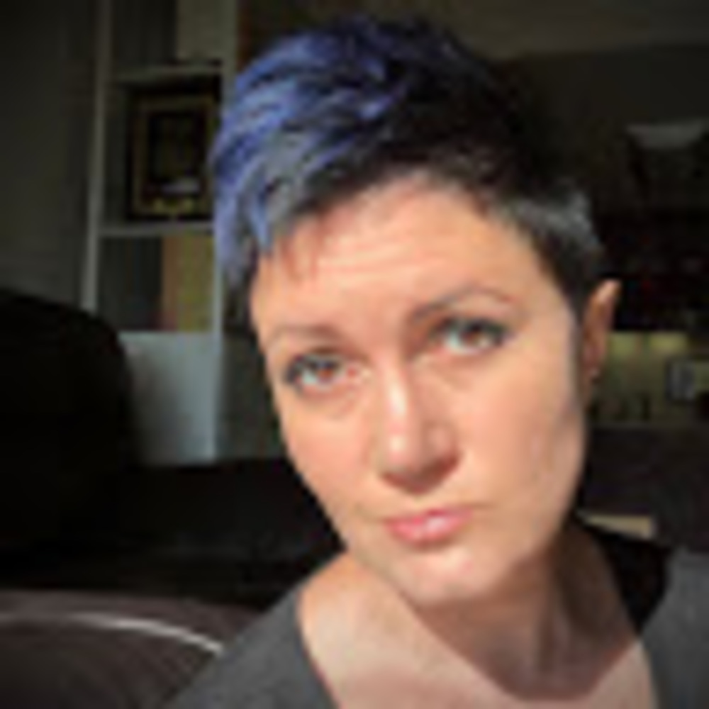 Meet your Posher, Alicia